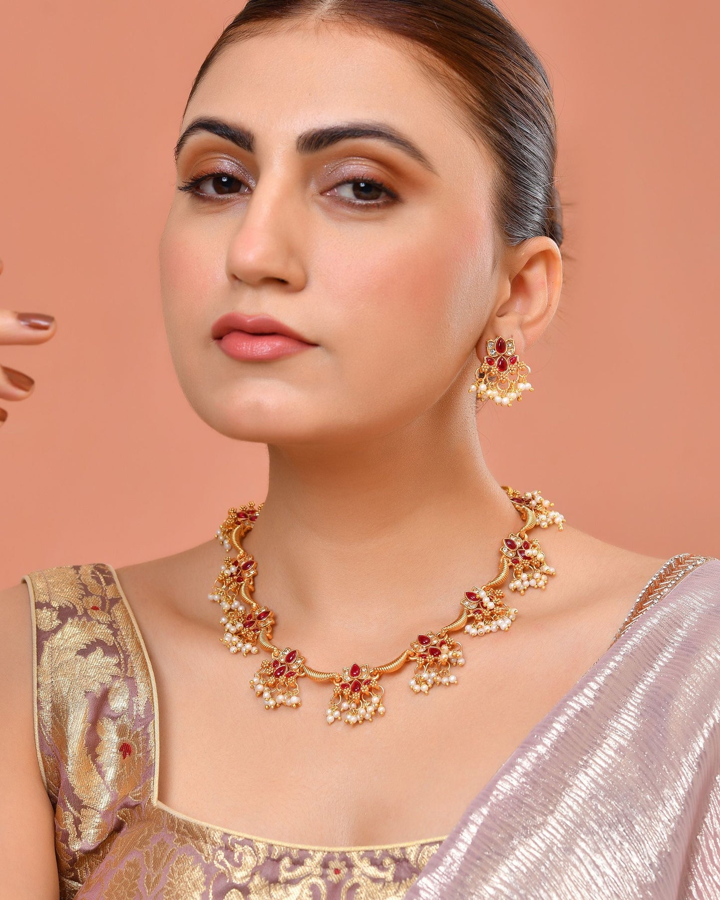 VOJ Gold Tone Ruby Red Floral Necklace Set