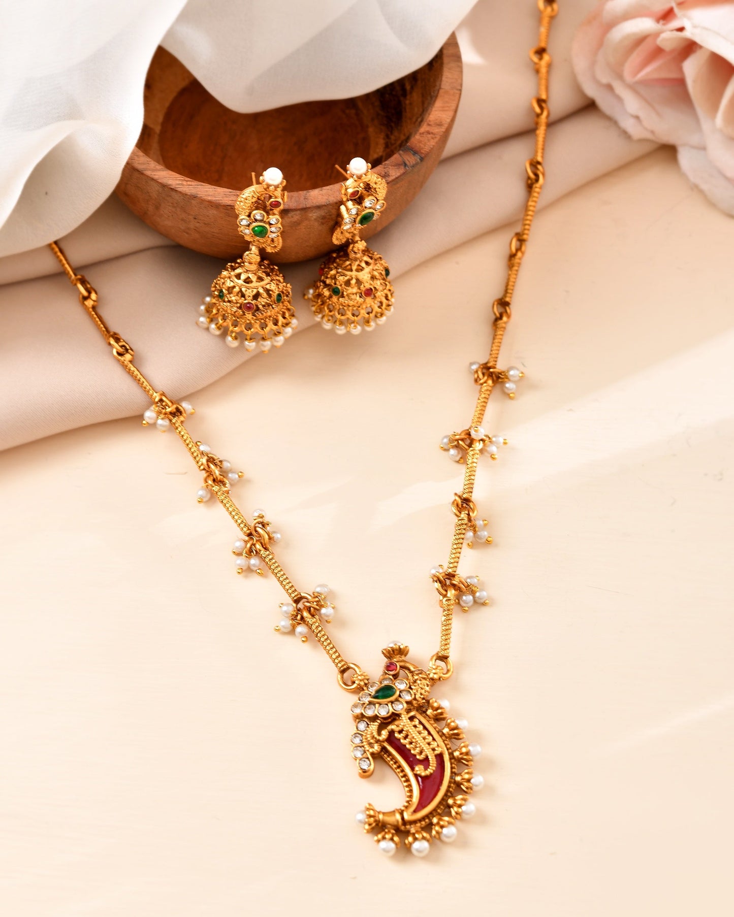 VOJ Gold Plated Antique Design Ruby Red Jewellery Set