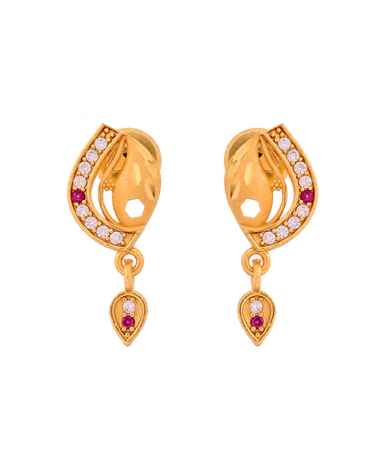 VOJ Gold Plated Simple Chain With Pendant And Earrings Set