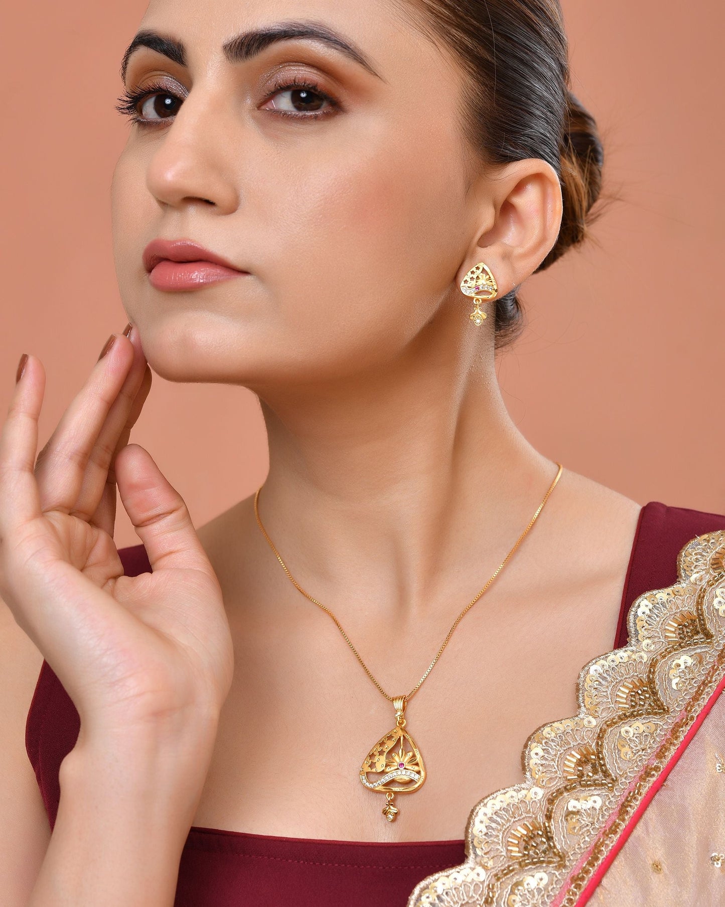 VOJ Gold Plated Floral Design Triangular Pendant With Chain And Earrings Set