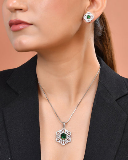 VOJ Silver Plated Floral Shaped Green Circular Ad Chain Set