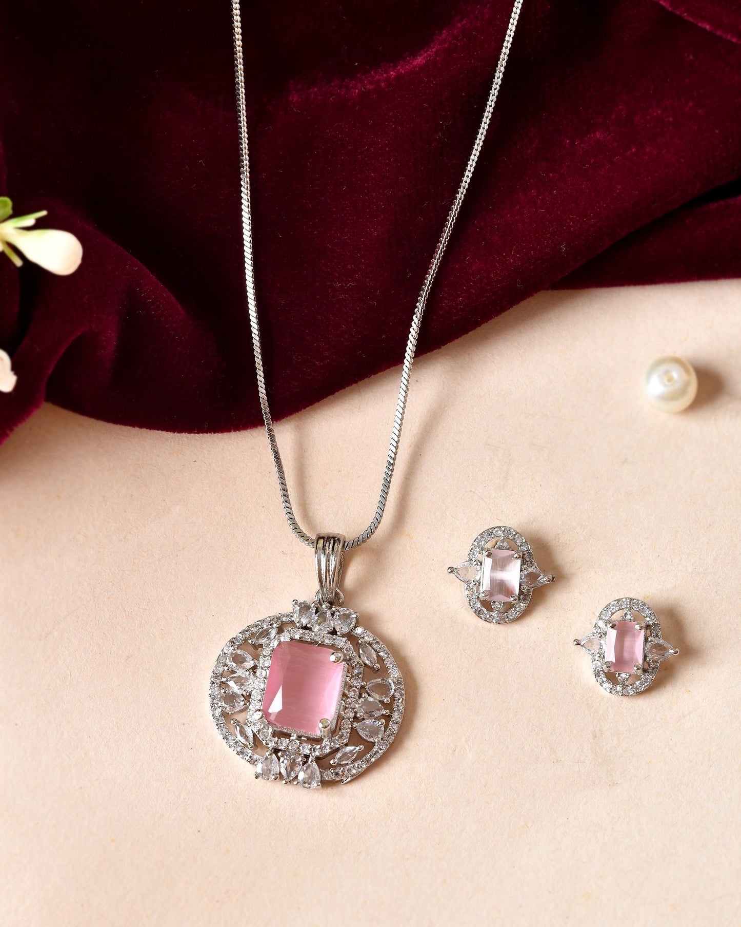 VOJ Silver Plated Baby Pink Rectangular Shaped Ad Chain Set