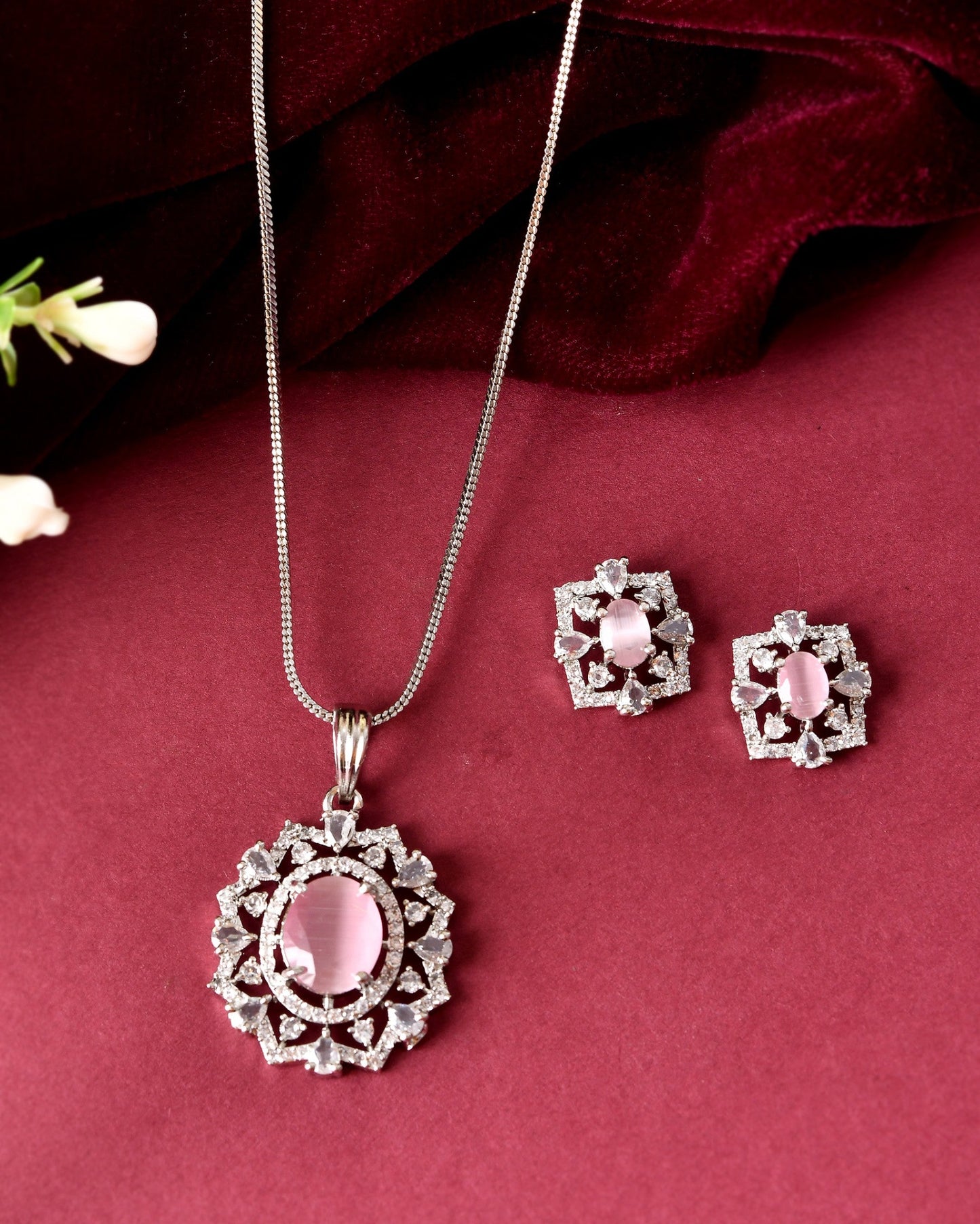 VOJ Silver Plated Baby Pink Circular Stone Studded Designer Ad Chain Set