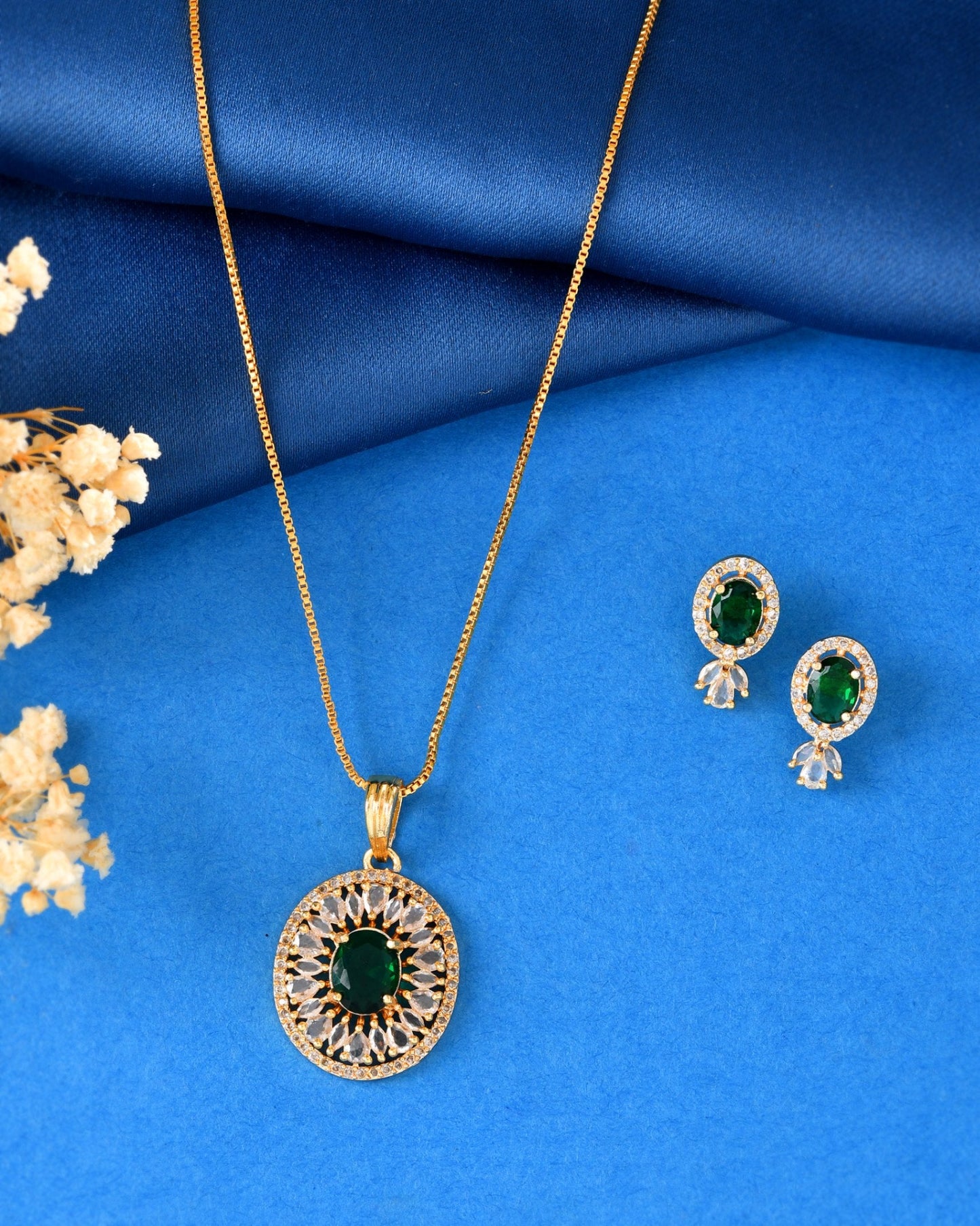 VOJ Gold Plated Green Oval Shaped Ad Stone Studded Chain Set