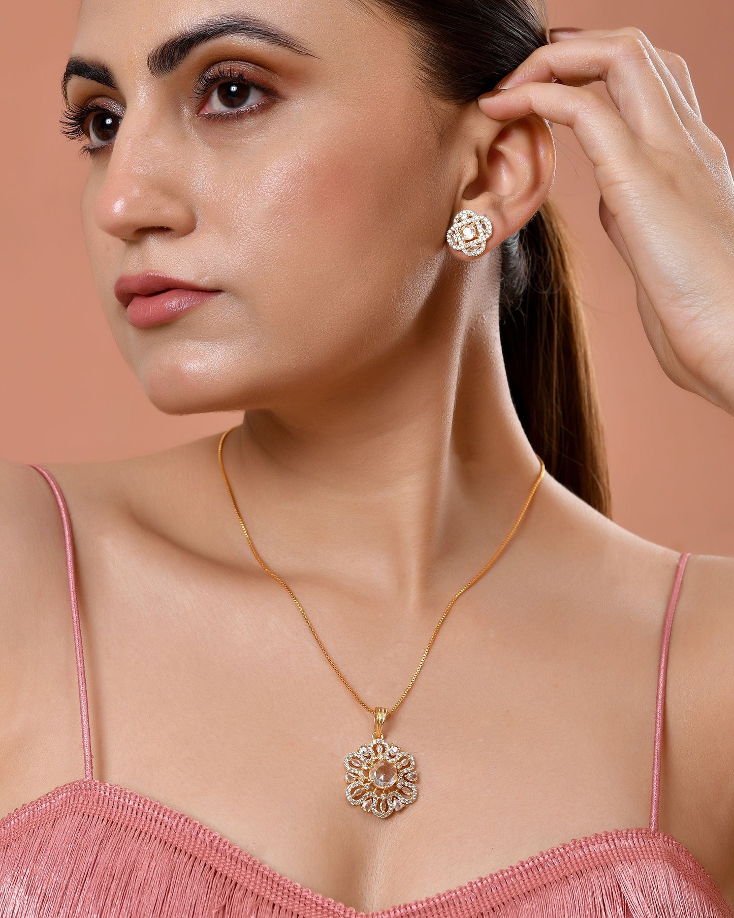 VOJ Gold Plated Circular Ad Stone Studded Chain Set