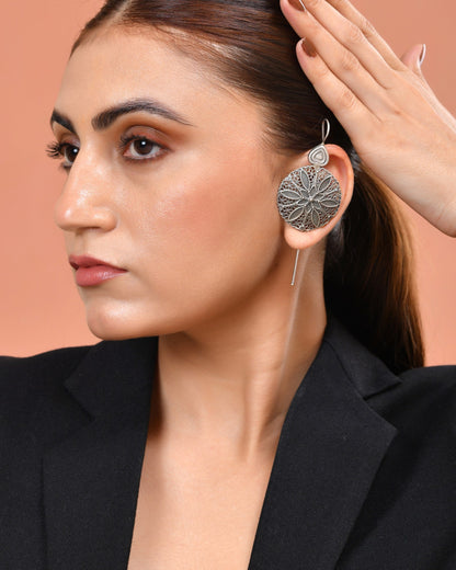 VOJ Silver Toned Floral Design Oxidized Ear Cuff Earrings