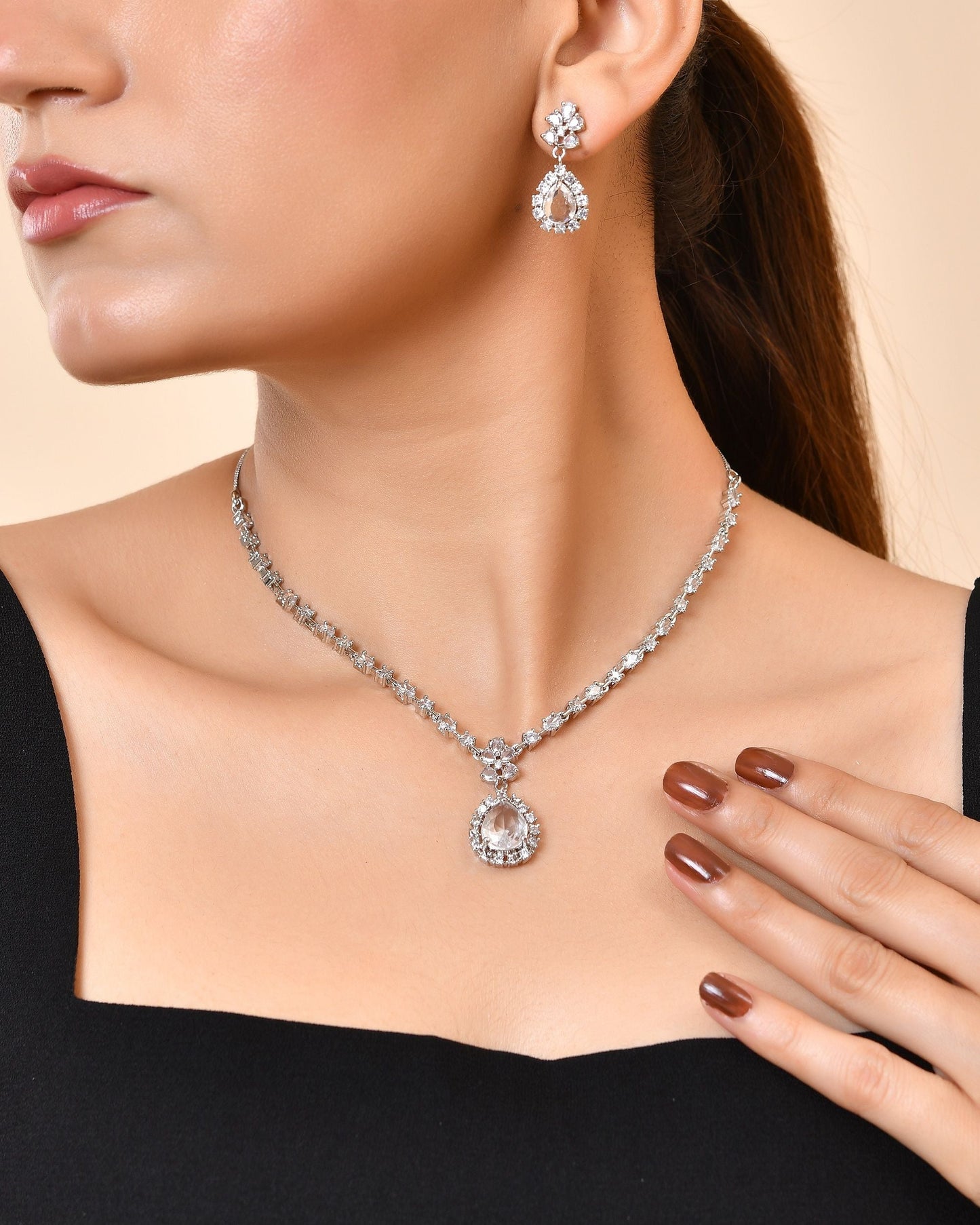 VOJ Silver Plated Drop Shaped Stone With Ad Stone Simple Jewellery Set
