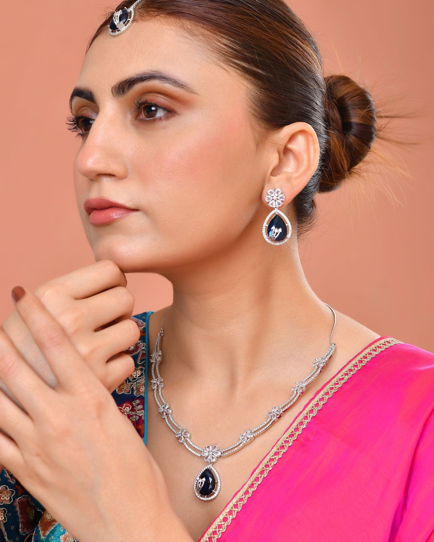 VOJ Silver Plated Blue Tear Drop Shaped Stone And Ad Stone Jewellery Set With Maang Tikka