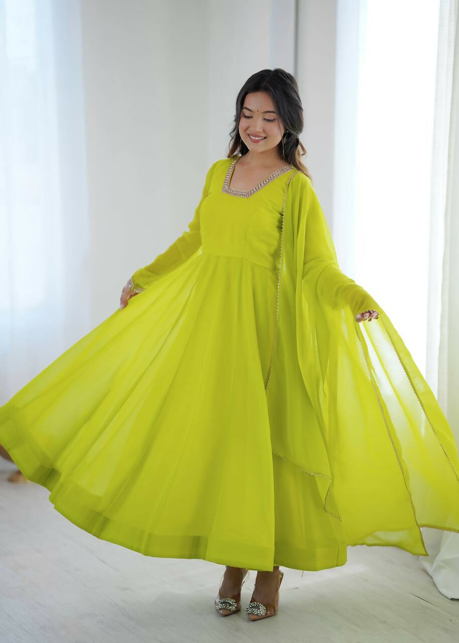 Teeya Creation Women'S Lime Parrot Green Solid Flared Anarkali Kurta With Dupatta Set