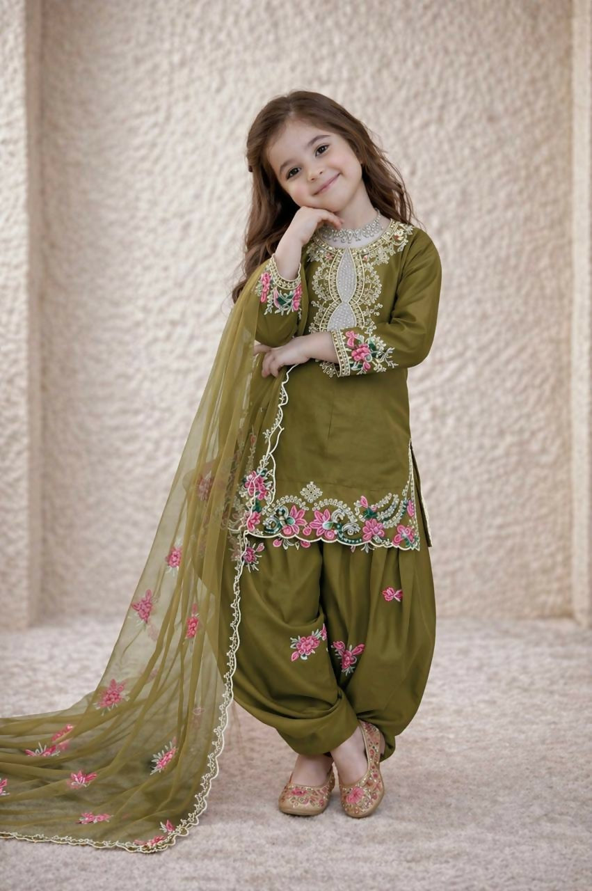 Teeya Creation New Kids Trendy Wedding Wear Traditional Kurta Salwar Set-Green