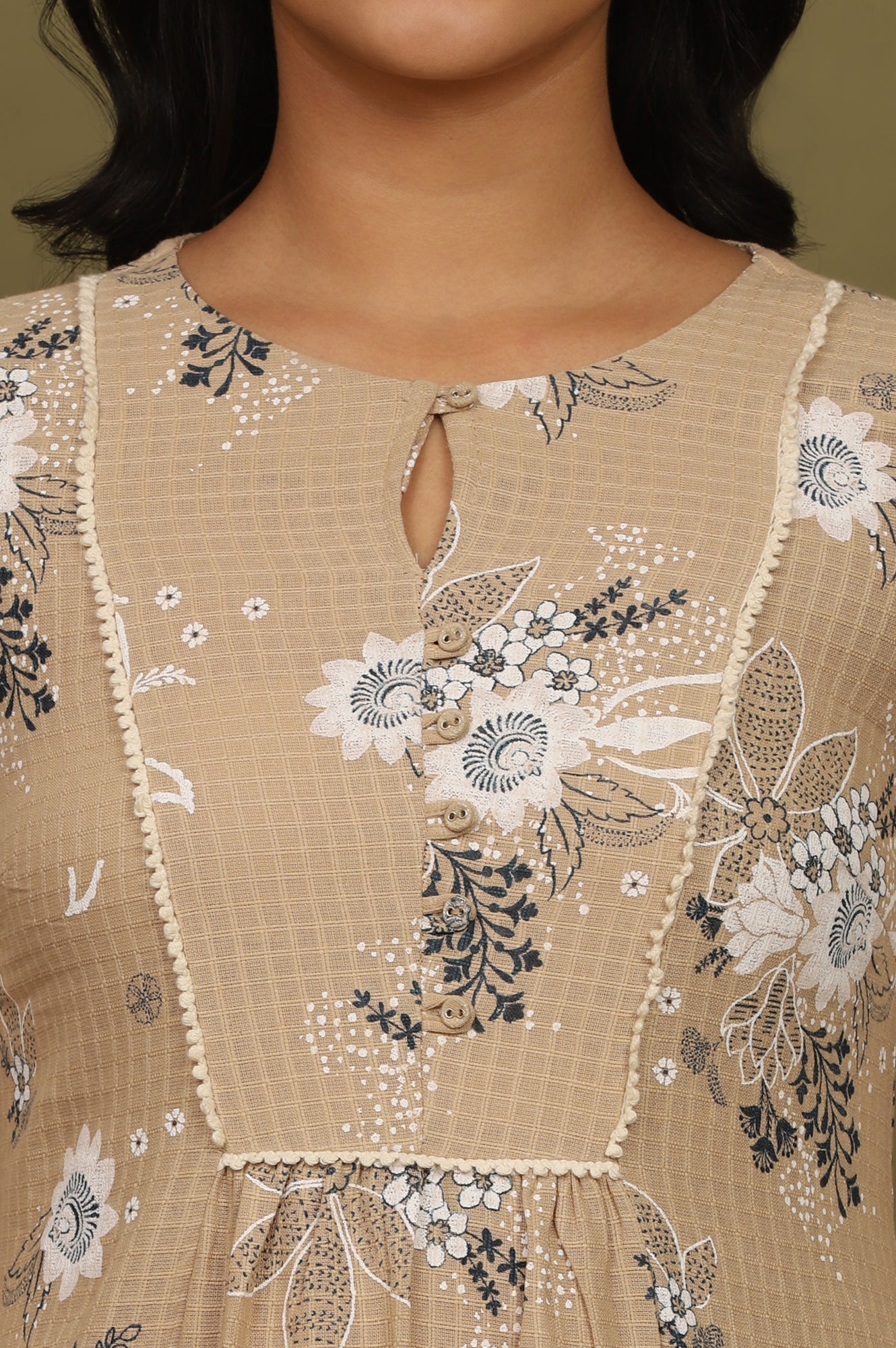 W for Woman Beige Floral Printed Cotton Check Textured Gathered Kurta