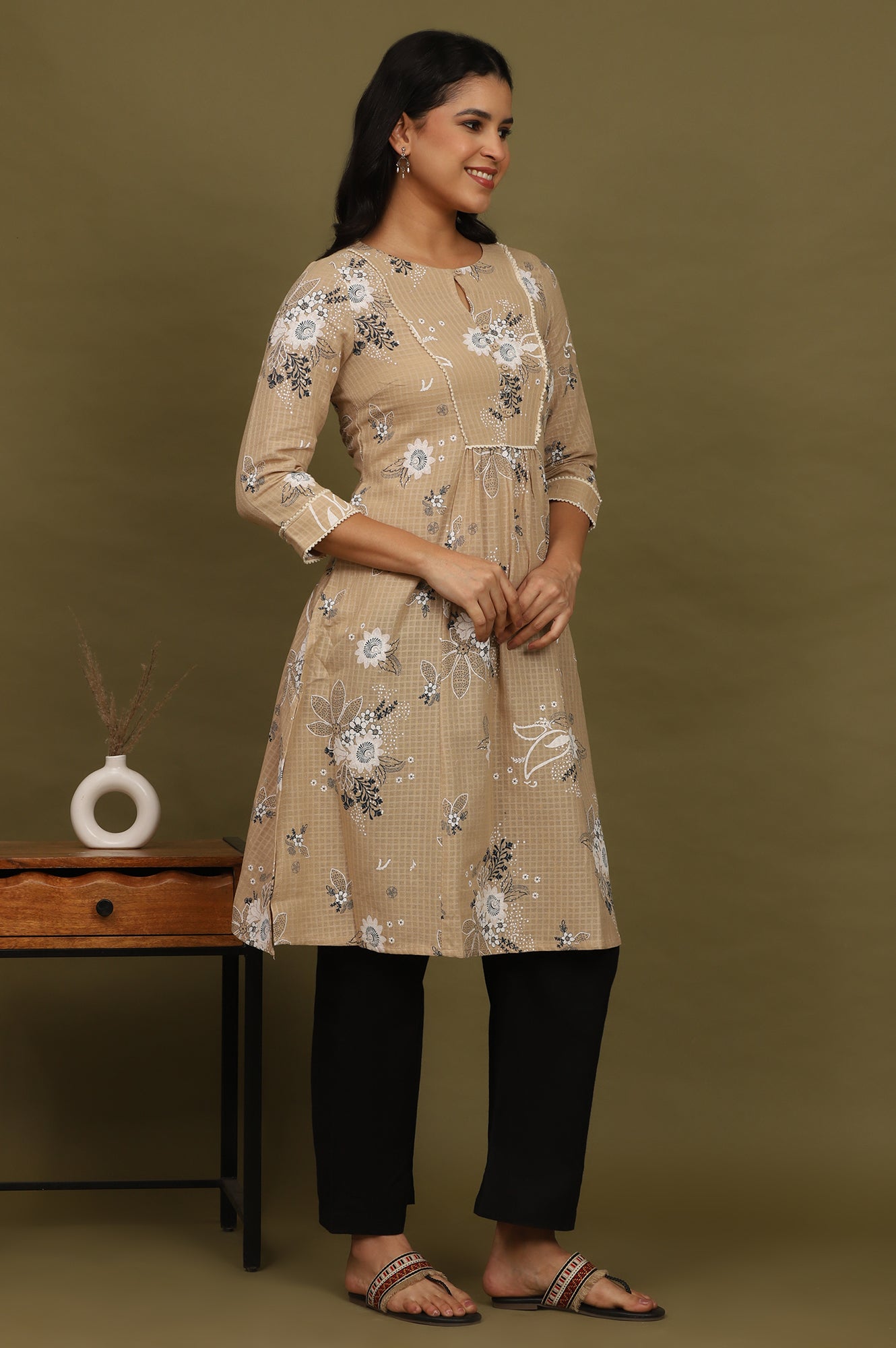 W for Woman Beige Floral Printed Cotton Check Textured Gathered Kurta