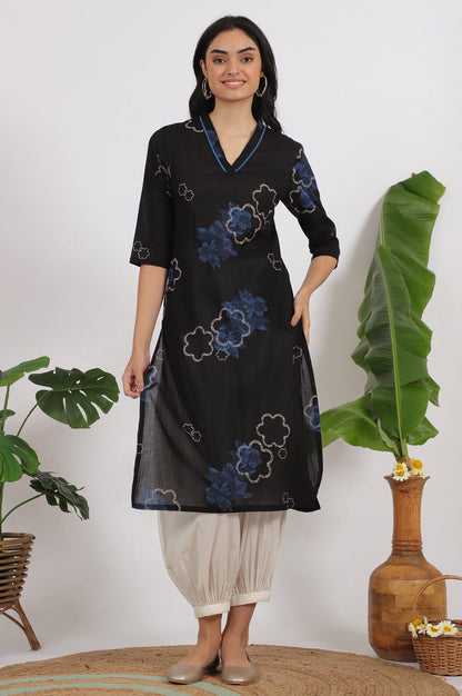 W for Woman Black Bold Floral Printed Pure Cotton Straight Kurta with Lace