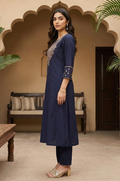 W for Woman Navy Blue Embroidered Straight Kurta