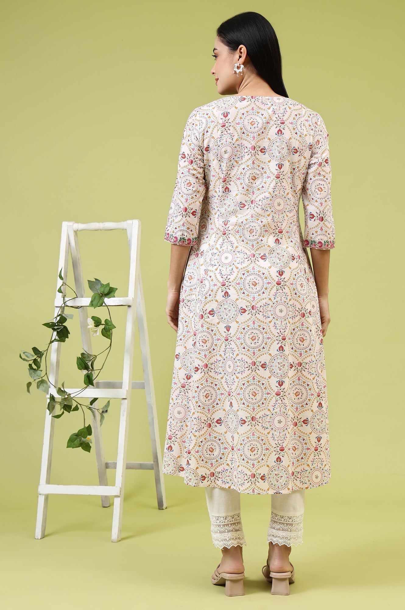 W for Woman Off-White Geometric Floral Printed Pure Cotton Flared Kurta
