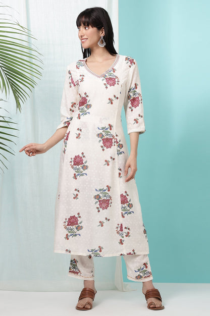 W for Woman White Floral Printed Textured Dobby Flared Kurta