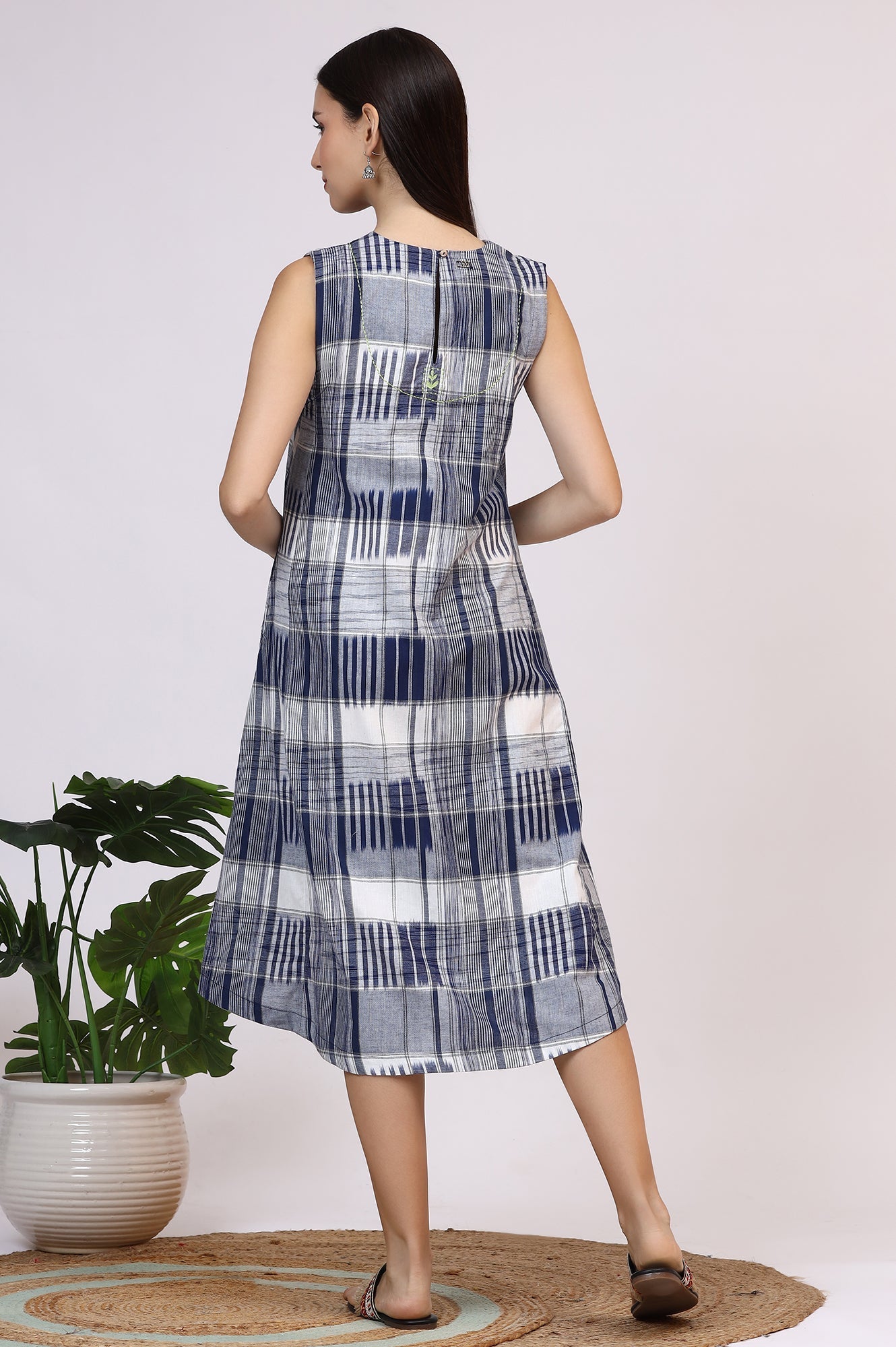 W for Woman White and Blue Ikkat Pure Cotton Sleeveless Trapeze Dress