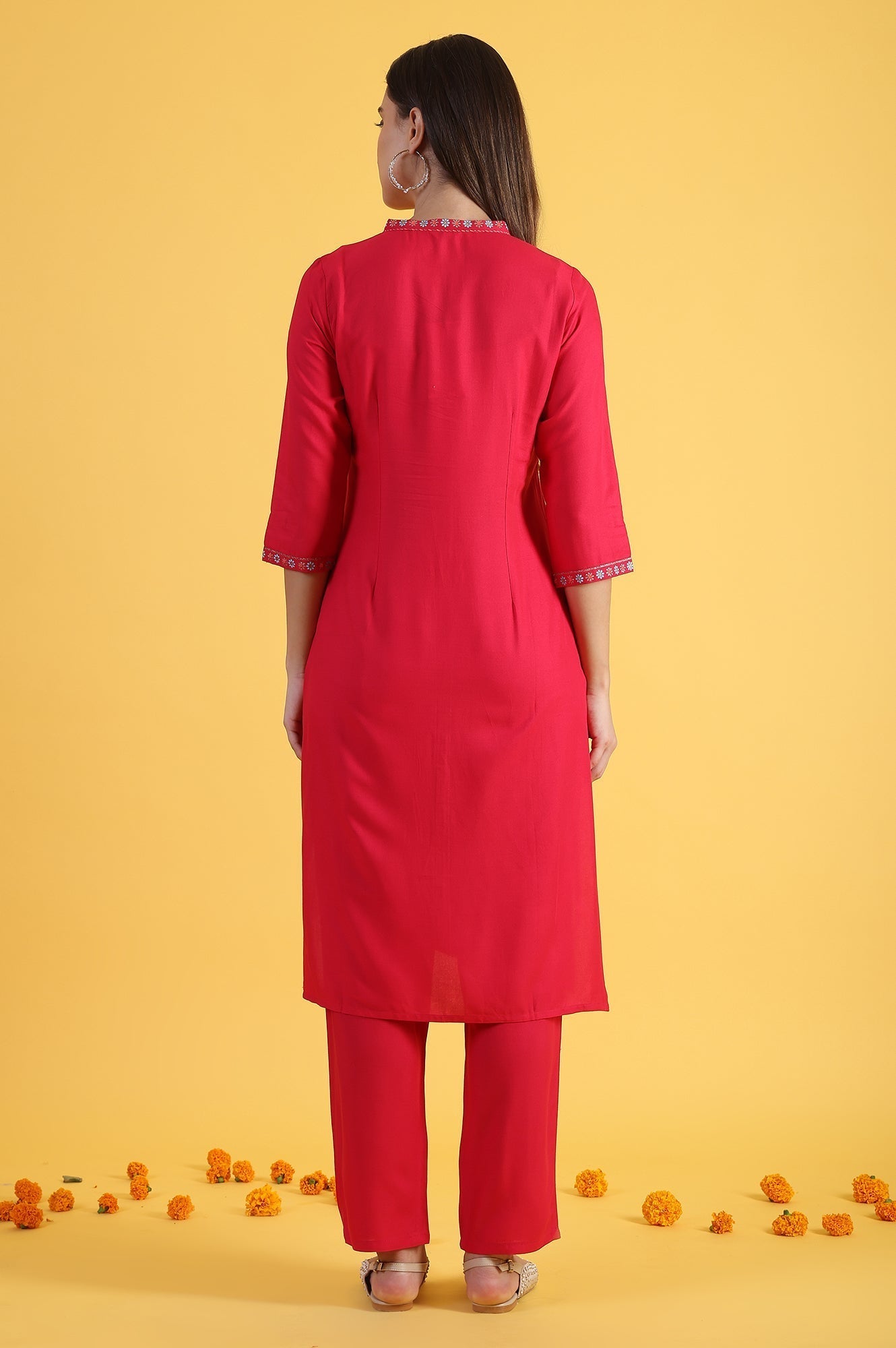 W for Woman Pink Glitter Printed Embroidered Straight Kurta