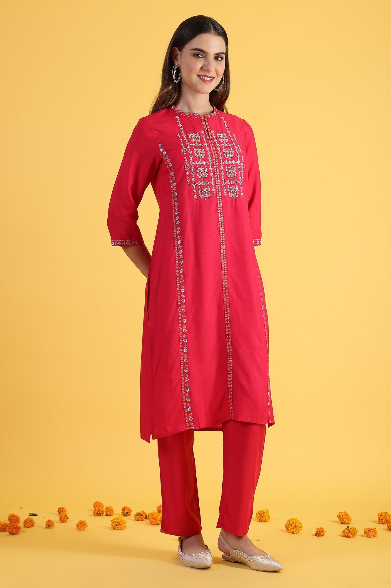 W for Woman Pink Glitter Printed Embroidered Straight Kurta