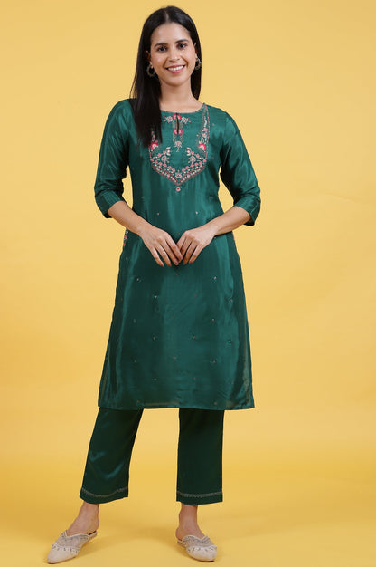 W for Woman Green Thread Embroidered Straight Festive Kurta