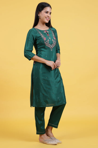W for Woman Green Thread Embroidered Straight Festive Kurta
