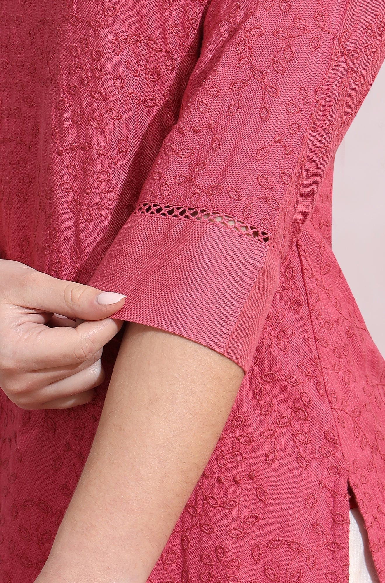 W for Woman Pink Floral Schiffli Embroidered Straight Kurta in Round Neck