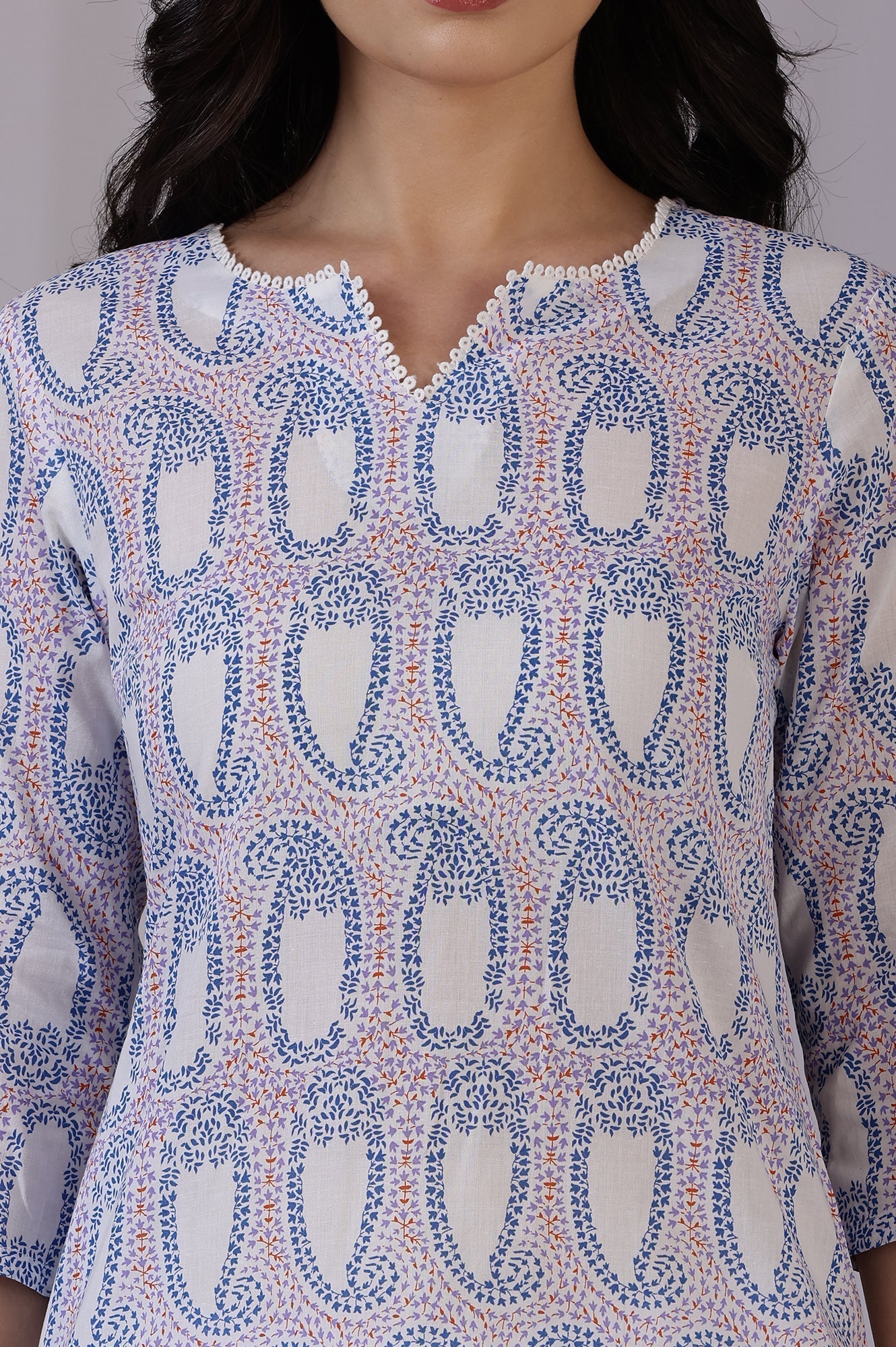 W for Woman Off-White Floral Printed Pure Cotton Straight Kurta