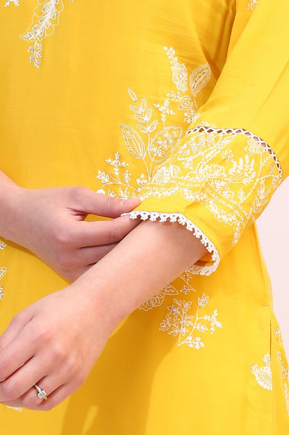 W for Woman Mango Yellow Floral Printed Shantung A-line Kurta