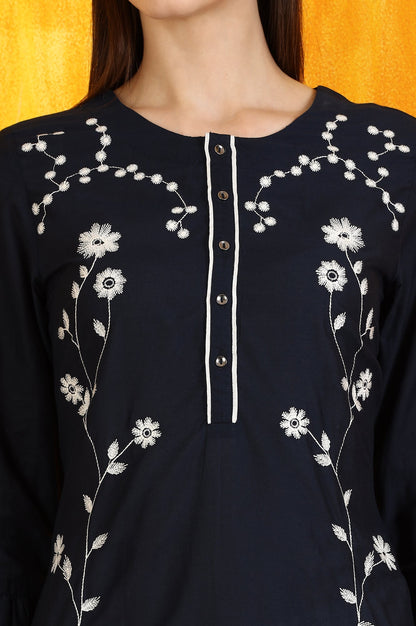 W for Woman Black Thread Embroidered Cotton Modal Straight Kurta