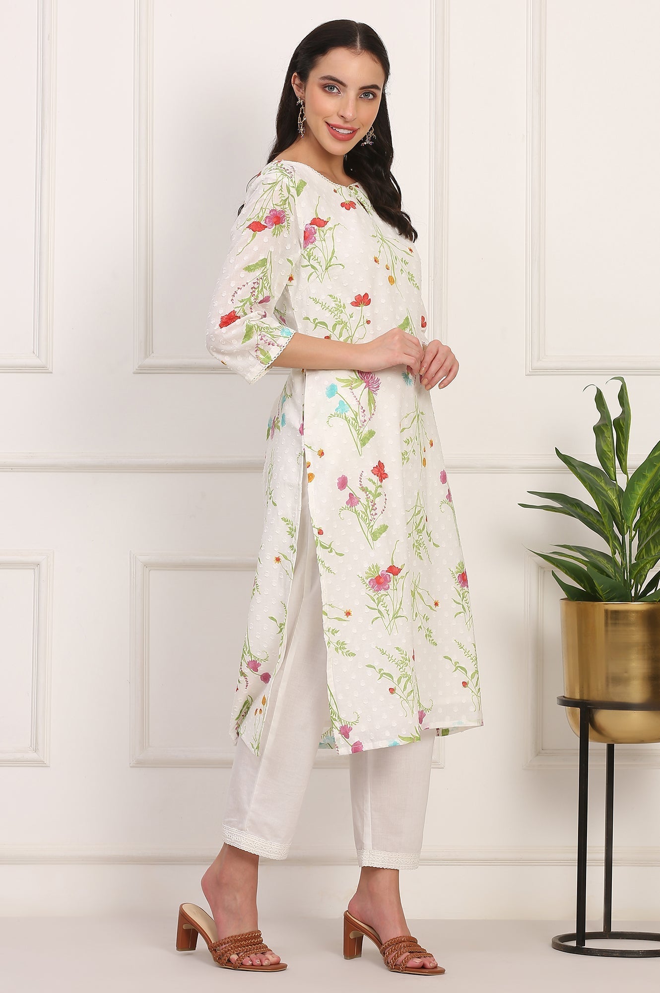 W for Woman Ecru Floral Printed Straight Pure Cotton Kurta