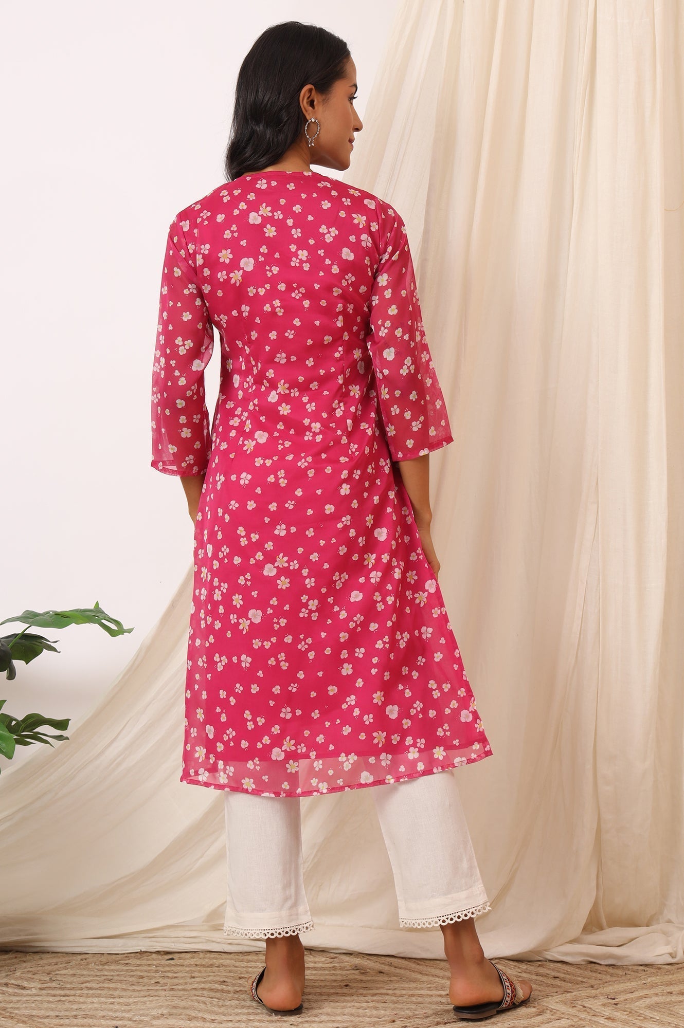 W for Woman Pink Floral Printed Organza Straight Kurta