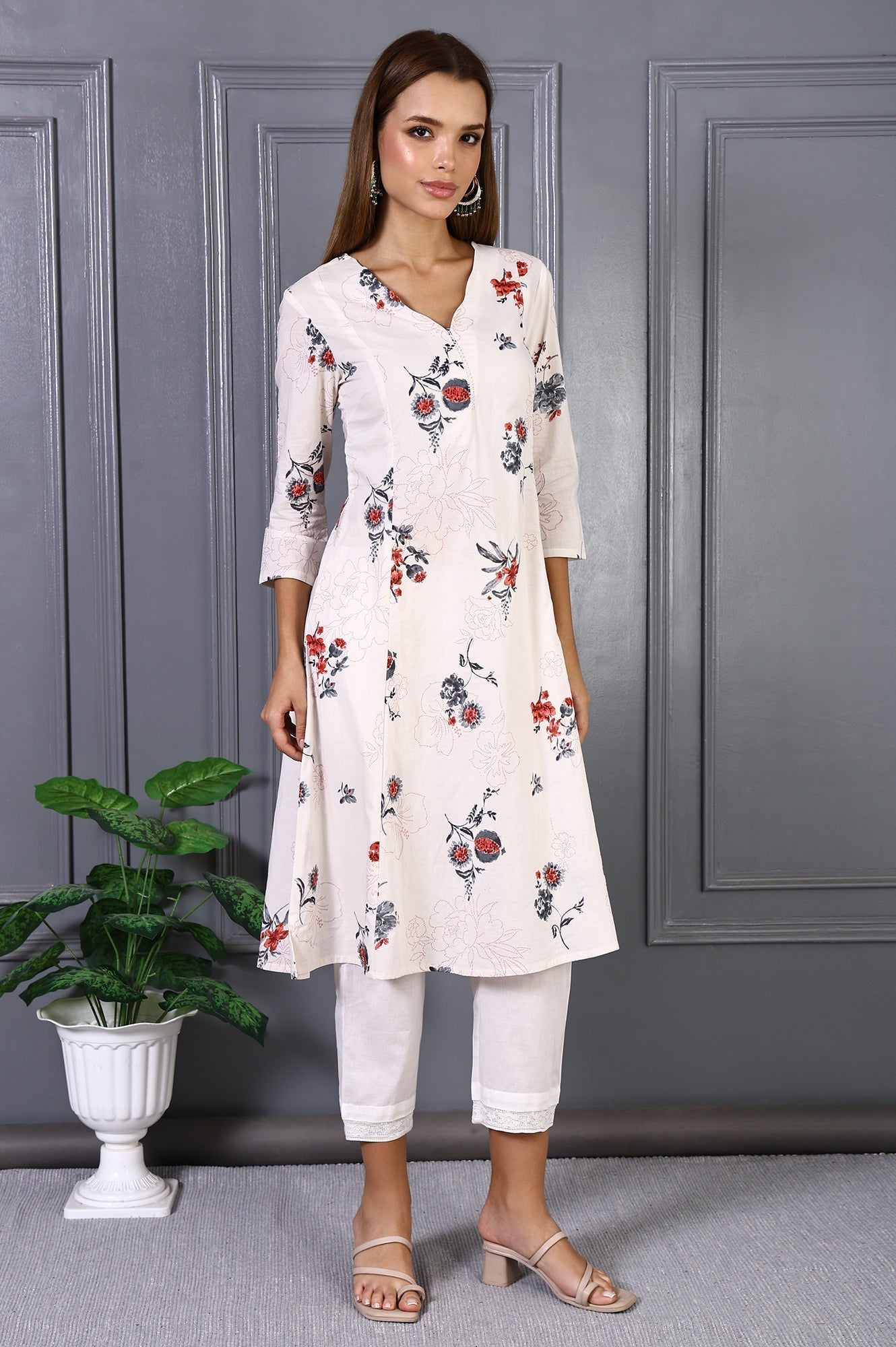 W for Woman Off White Floral Printed Pure Cotton Flared Kurta