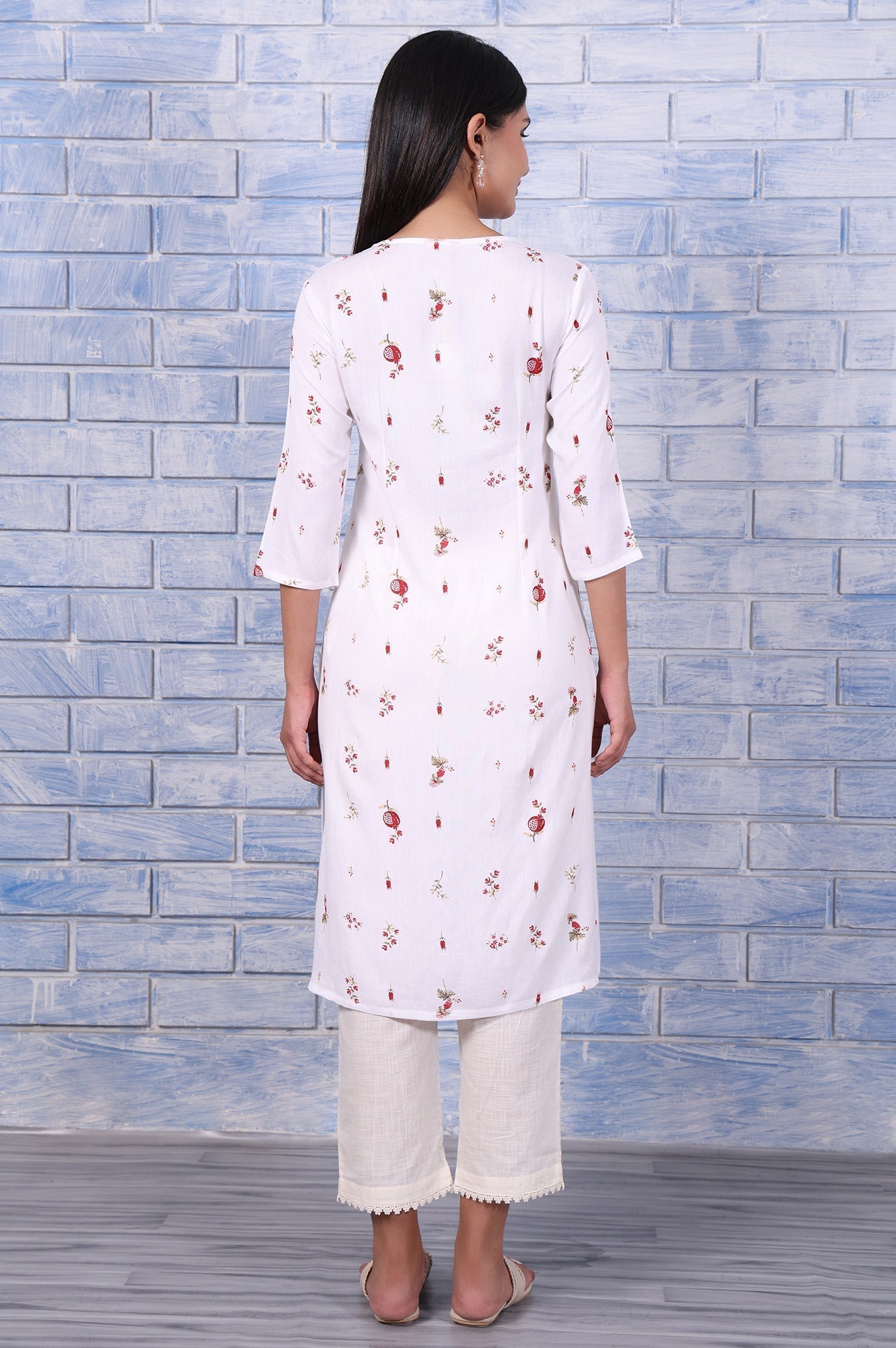 W for Woman White Floral Printed Rayon Flax Straight Kurta with Lace