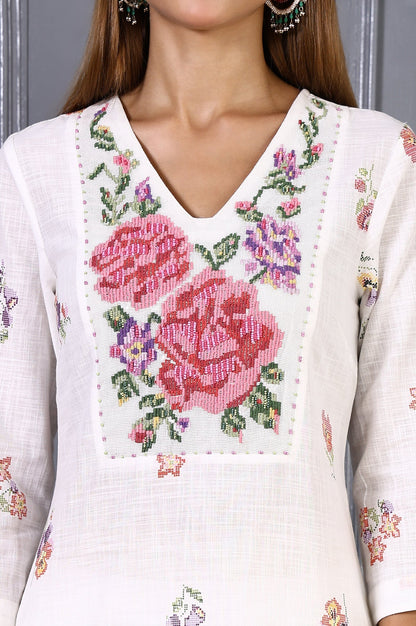 W for Woman White Floral Printed Thread Embroidery Pure Cotton Straight Kurta