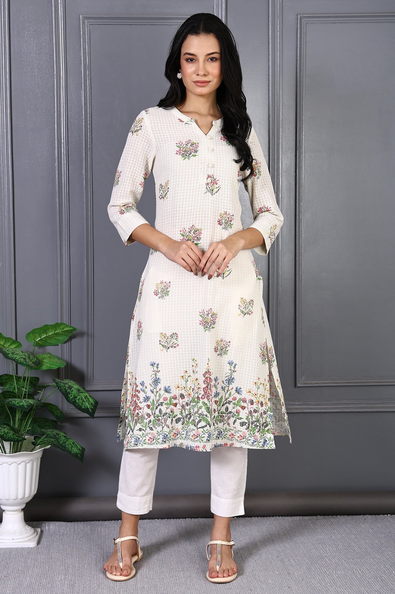 W for Woman White Floral Printed Buttons Pure Cotton Straight Kurta