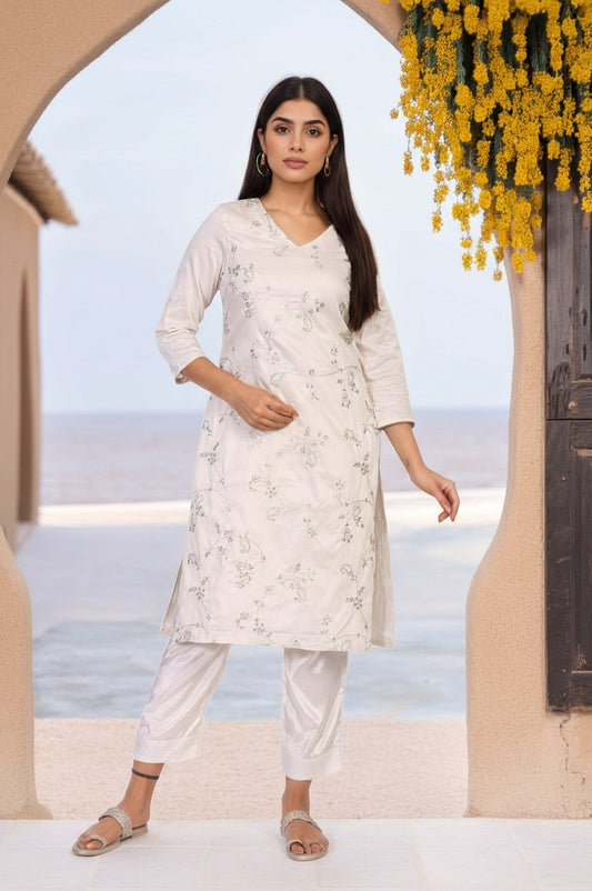 W for Woman Off-White Embroidered Straight Viscose Kurta