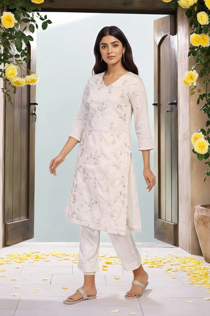 W for Woman Off-White Embroidered Straight Viscose Kurta