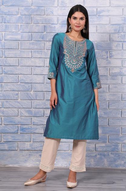 W for Woman Green Metallic Embroidered Straight Kurta