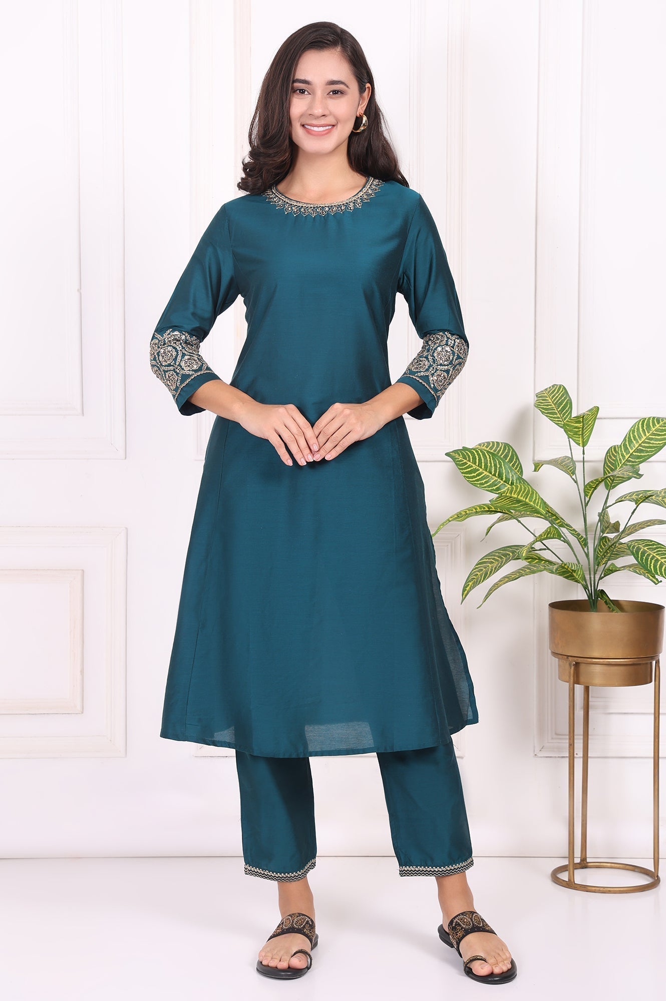 W for Woman Teal Solid Metallic Embroidered Straight Kurta
