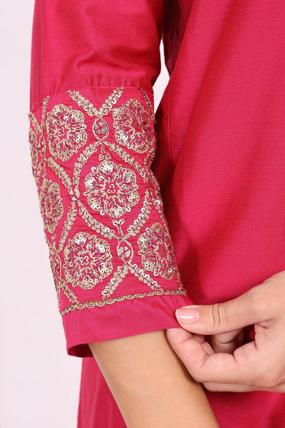 W for Woman Pink Solid Metallic Embroidered Straight Kurta