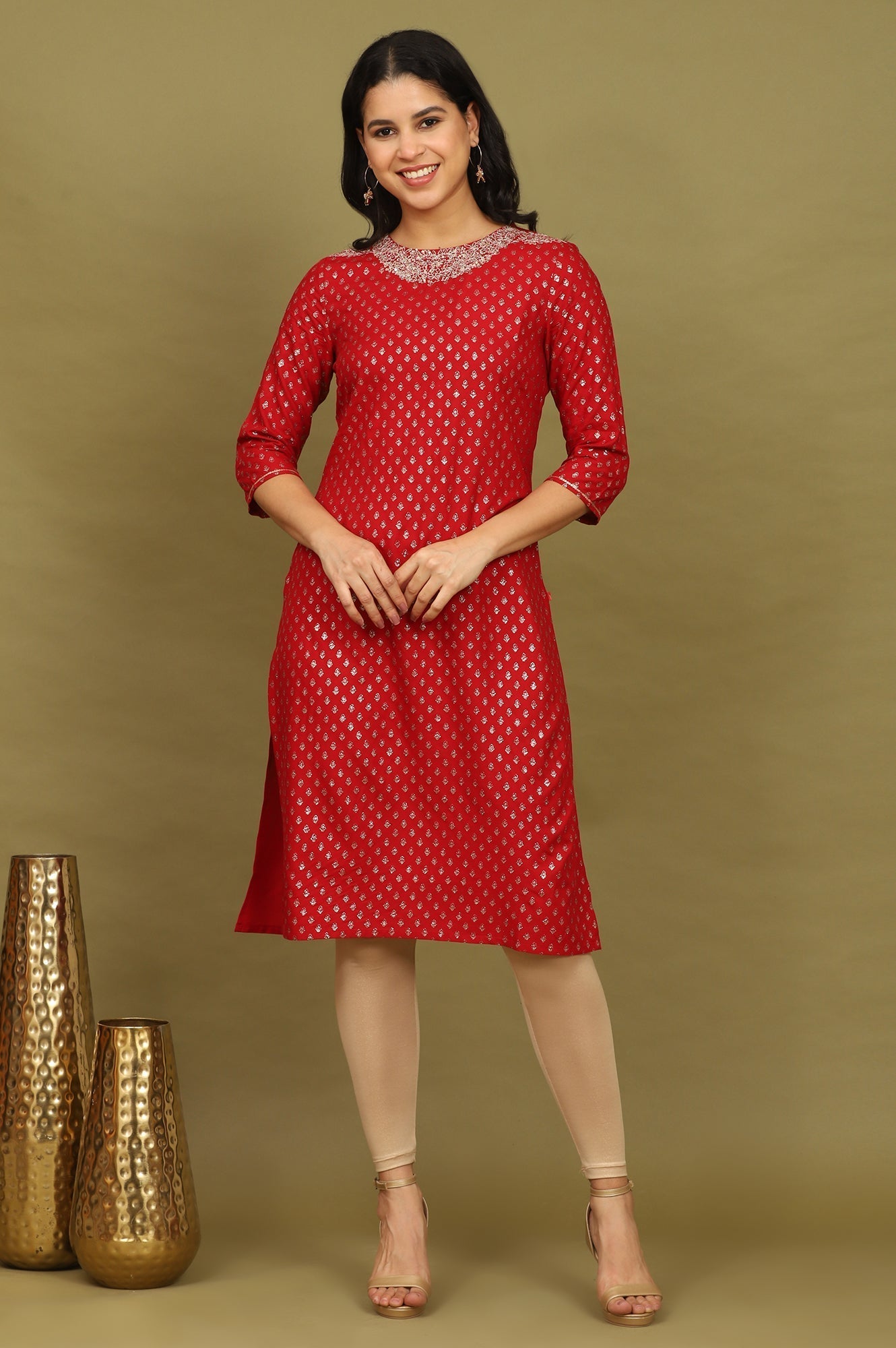 W for Woman Maroon Glitter Printed Rayon Straight Kurta with Embroidered Neck