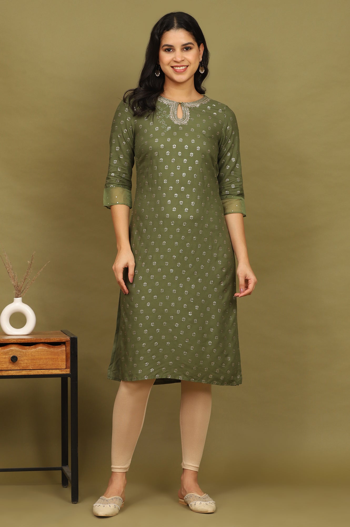 W for Woman Green Glitter Printed Rayon Straight Kurta with Embroidered Neck
