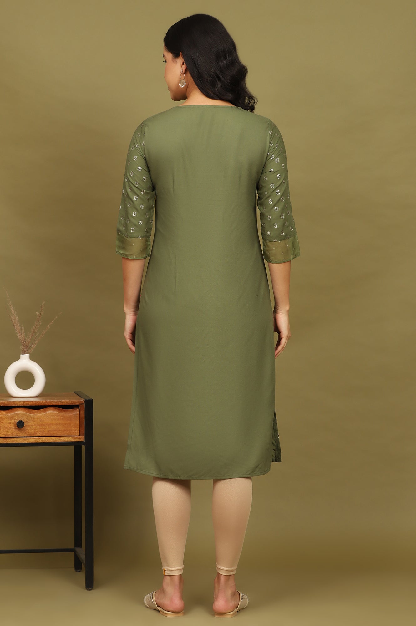 W for Woman Green Glitter Printed Rayon Straight Kurta with Embroidered Neck