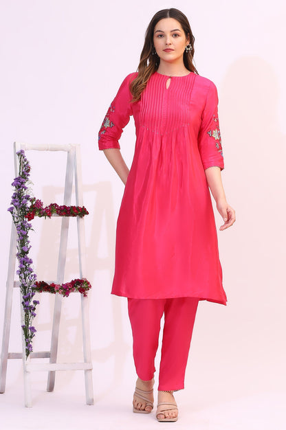 W for Woman Pink Embroidered Shantung Straight Kurta