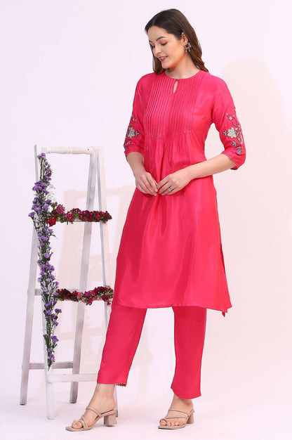 W for Woman Pink Embroidered Shantung Straight Kurta