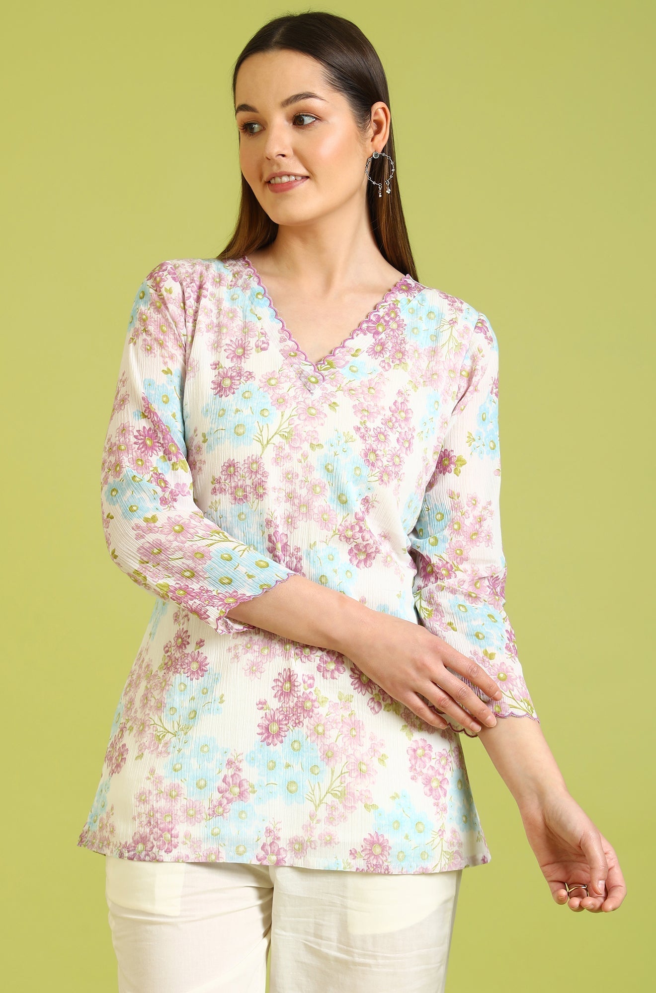 W for Woman White Floral Printed Cotton Crinkle Crepe Ethnic Top
