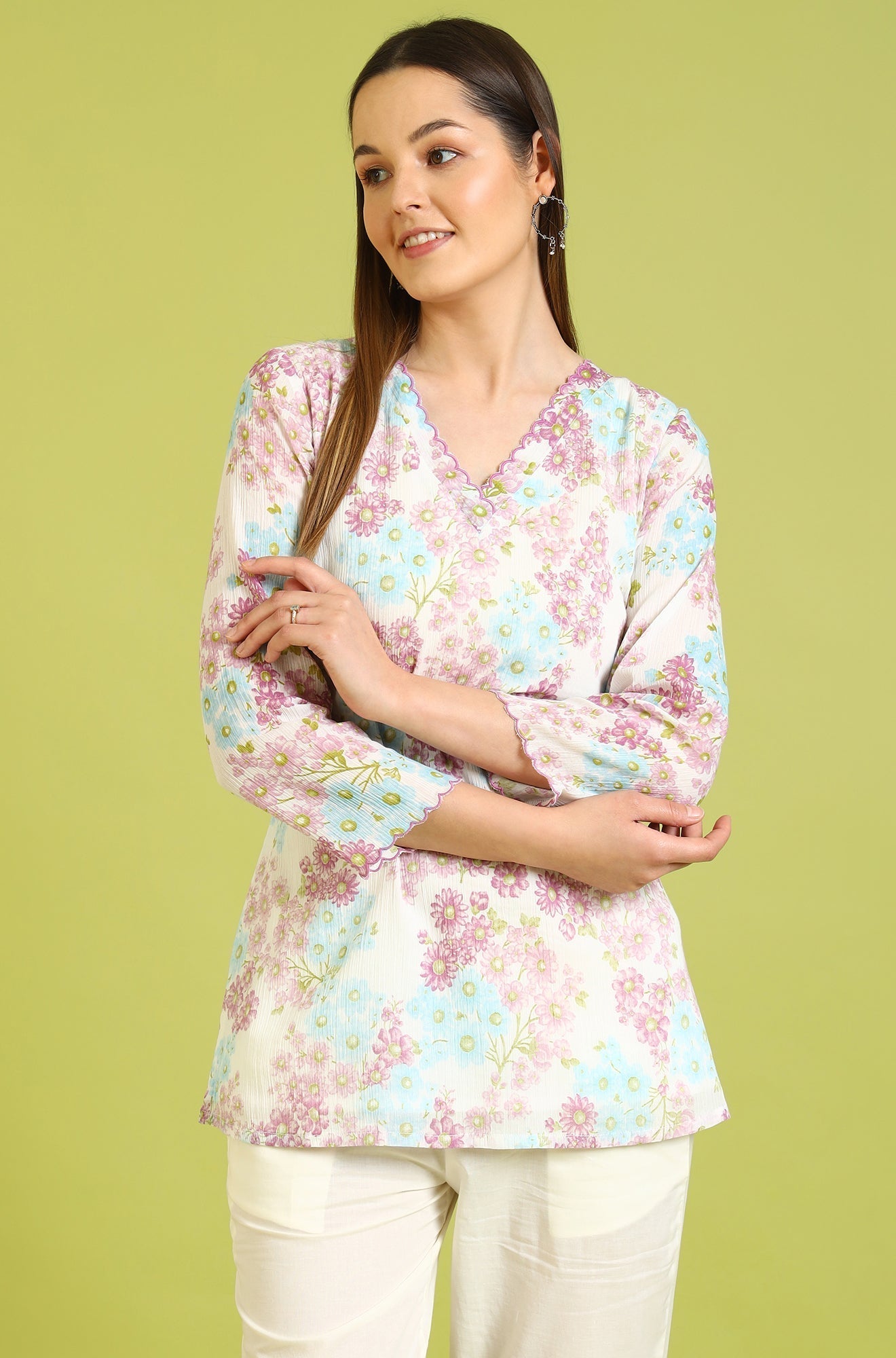 W for Woman White Floral Printed Cotton Crinkle Crepe Ethnic Top
