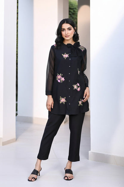 W for Woman Black Embroidered Floral Thread Work Straight Kota Tunic