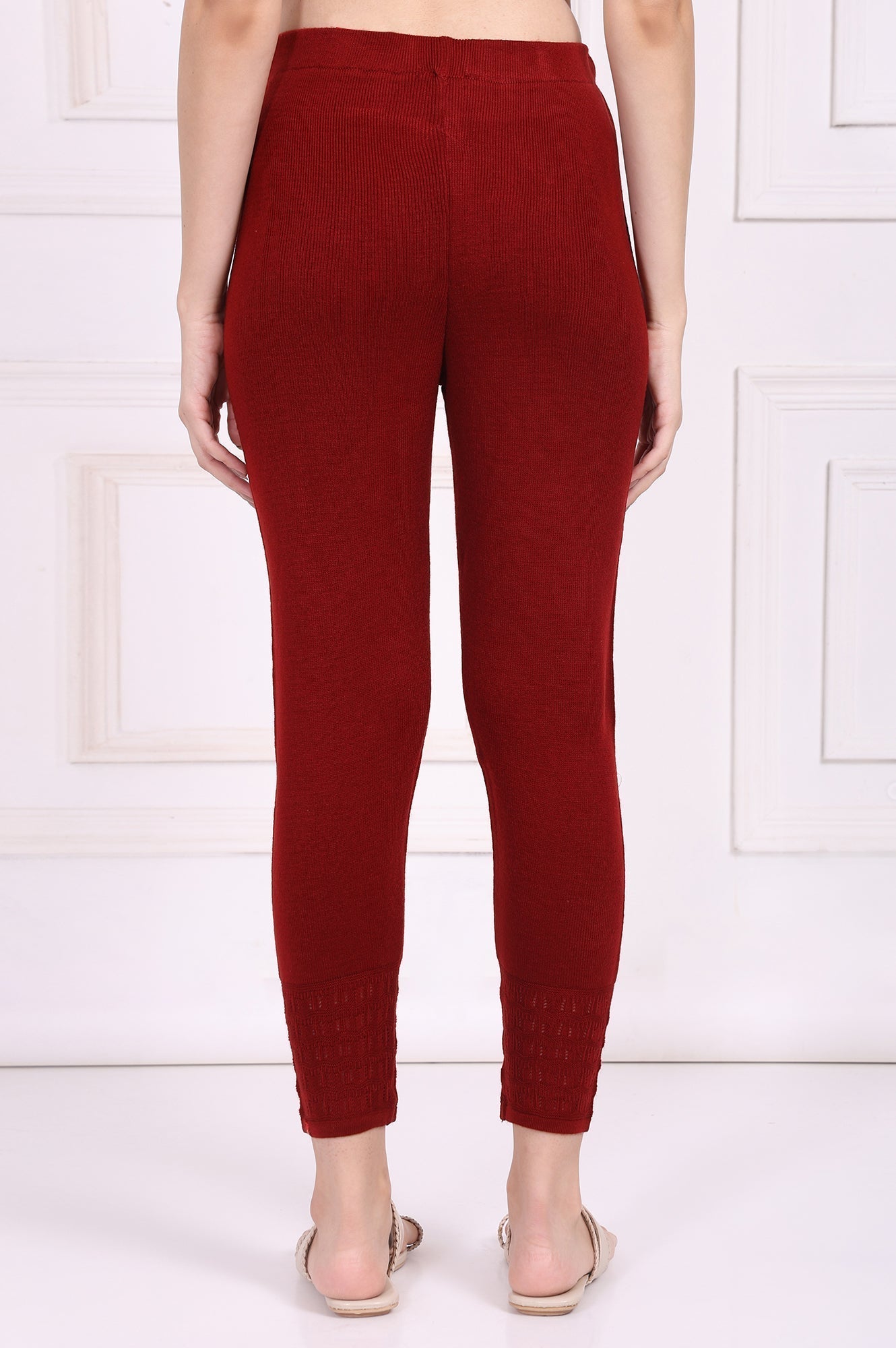 W for Woman Red Solid Acrylic Winter Legging