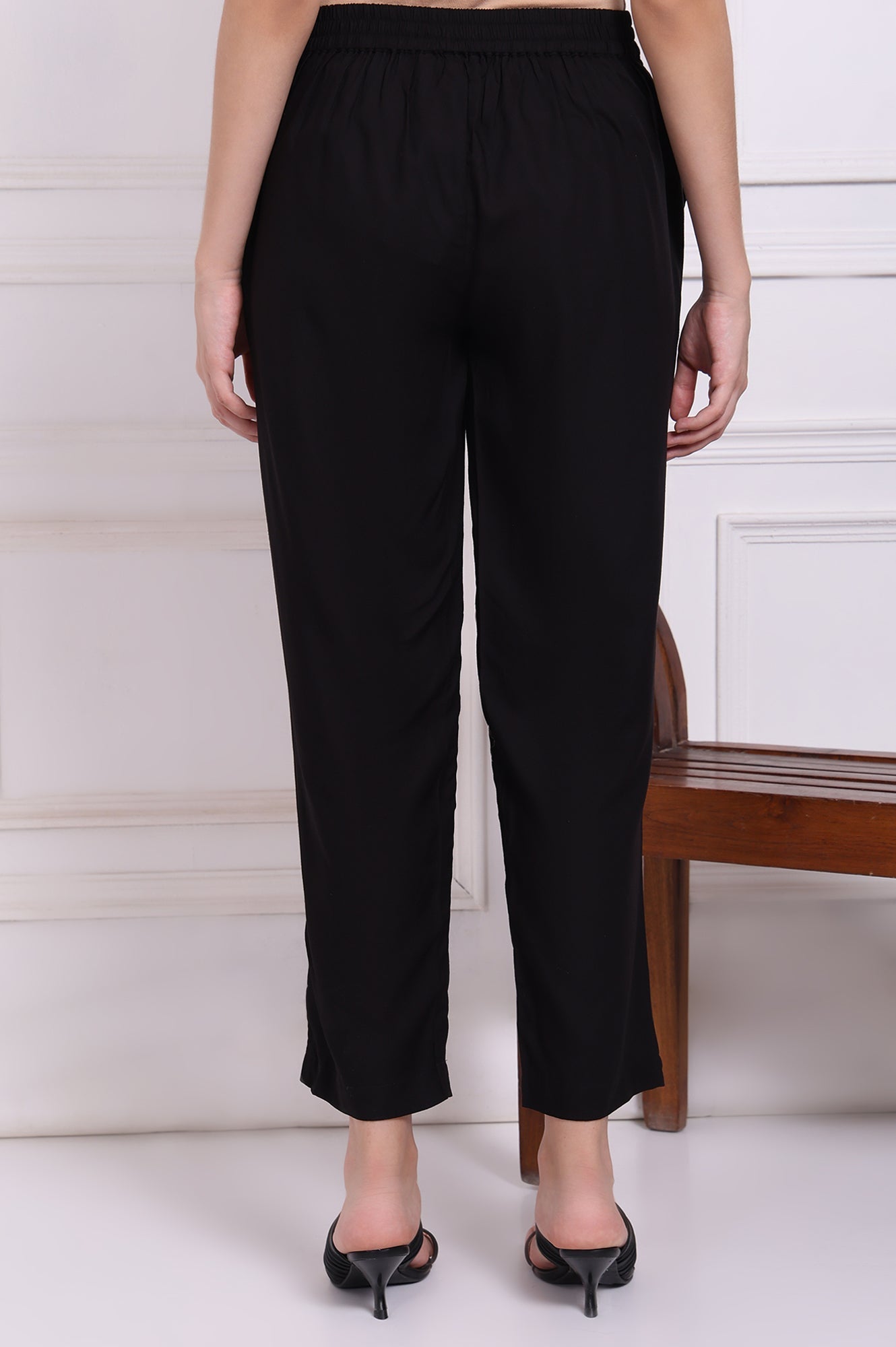 W for Woman Black Solid Ankle Length Rayon Straight Pants